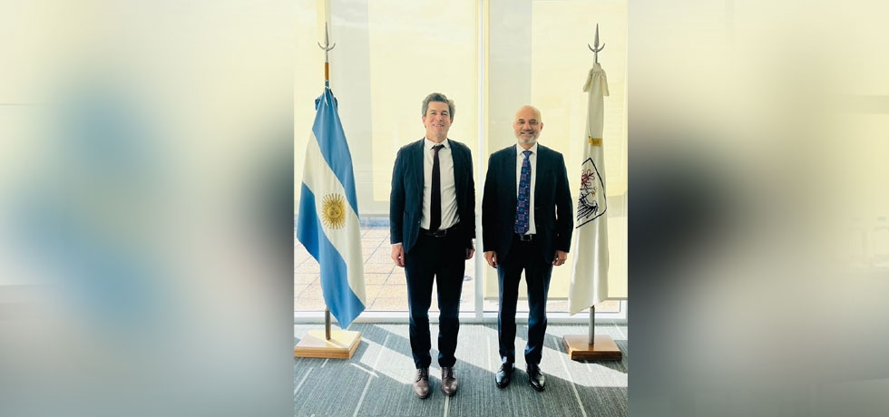 Ambassador Dinesh Bhatia met Pablo Bereciartua, Minister of Infrastructure of the city of Buenos Aires on 30 May 2024