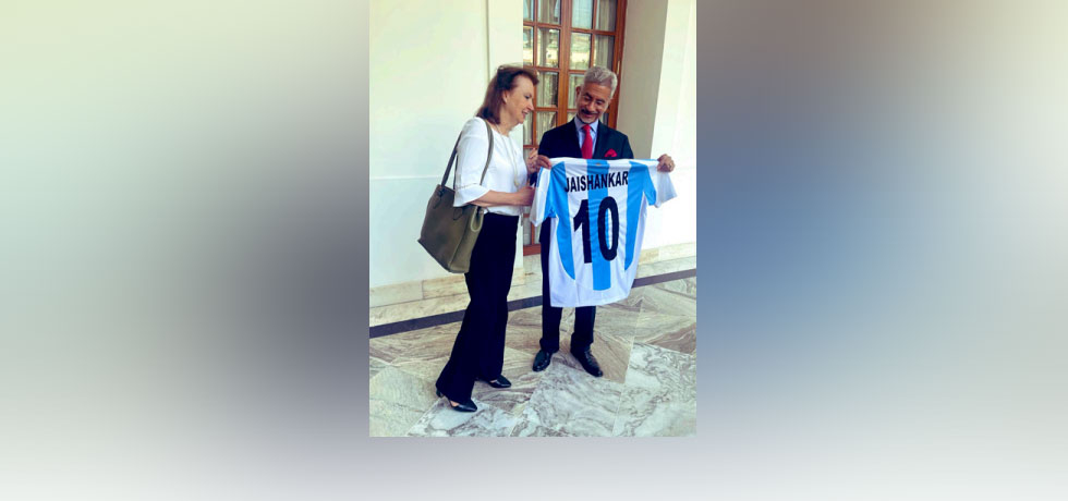 Ms. Diana Mondino, Minister of Foreign Affairs of Argentina met Dr. S. Jaishankar, Minister of External Affairs of India on 07 October 2024 