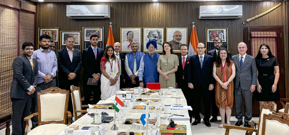 Ms. Diana Mondino, Minister of Foreign Affairs of Argentina met Mr. Hardeep Singh Puri, Minister of Petroleum and Natural Gas of India on 07 October 2024  